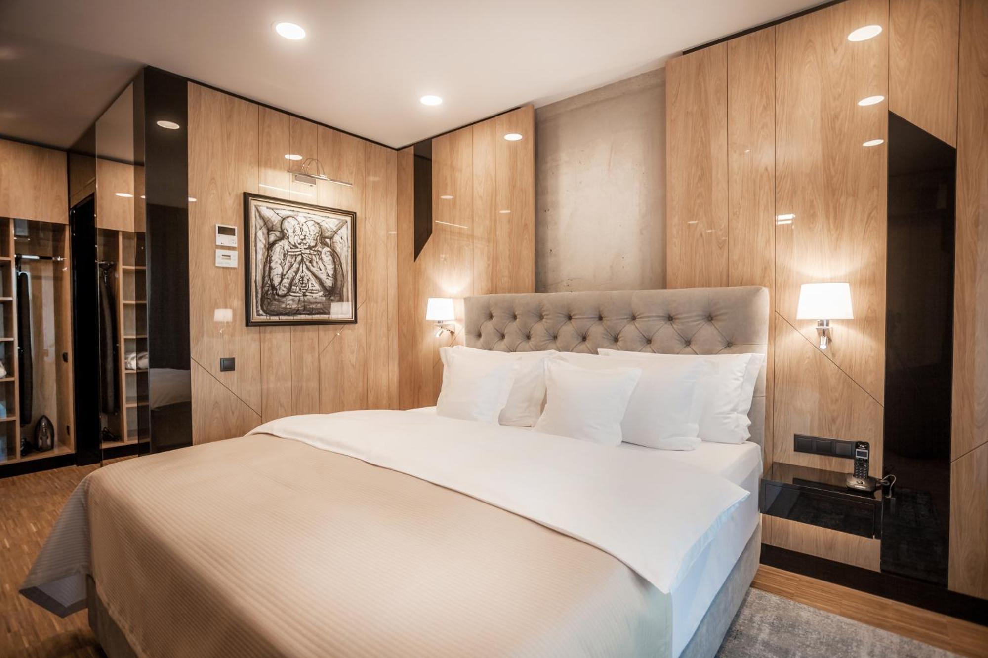 Hotel Platinia Cluj-Napoca Eksteriør bilde